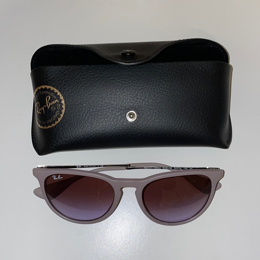 BRAND NEW RAY BAN GLASSES
